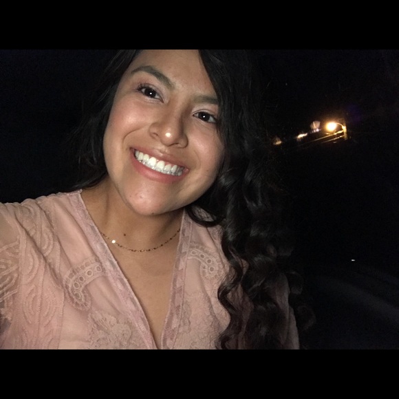 Meet your Posher, Crystal - Picture 1 of 1